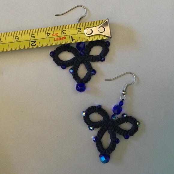 Hand Crafted Tatted Beaded Earrings - Picture 4 of 5